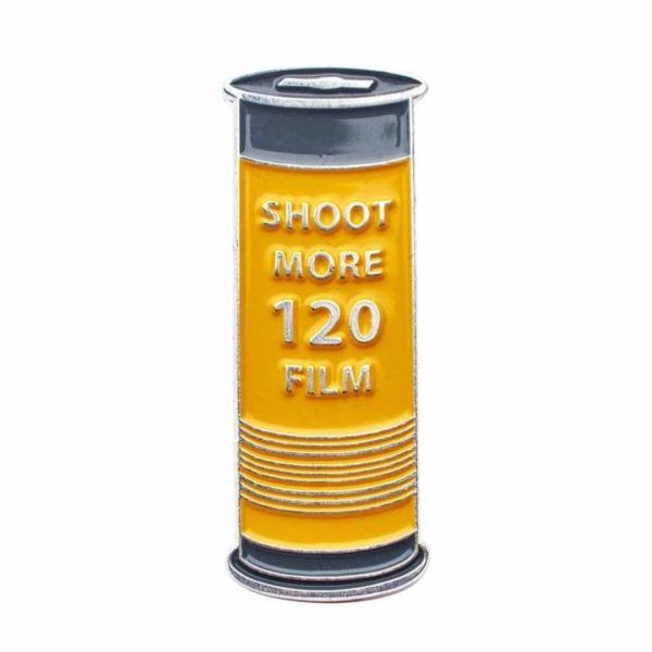 Przypinka SHOOT MORE 120 FILM PIN