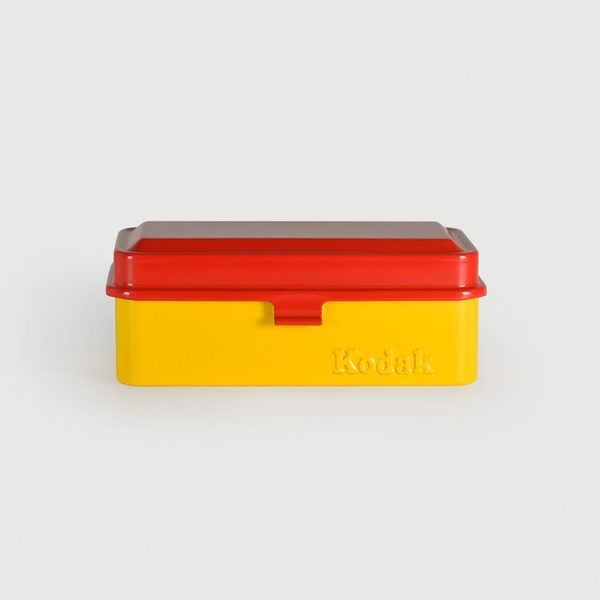 Pudełko Kodak na filmy 10x135 lub 8x120 yellow-red