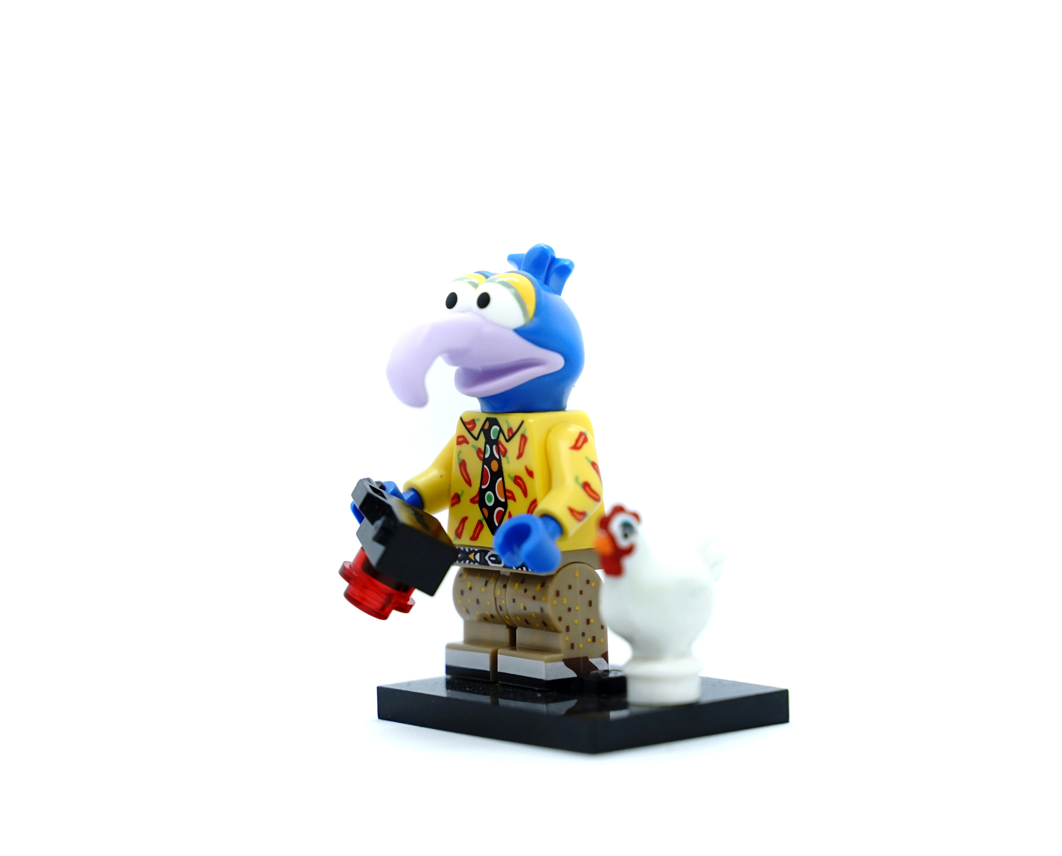 Figurka LEGO Muppets Gonzo z kurą