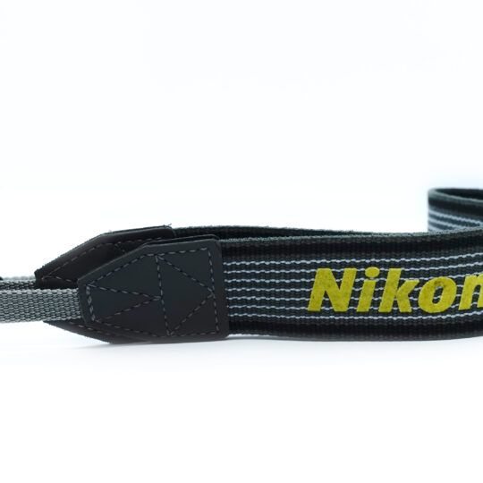 Pasek do aparatu Nikon szary